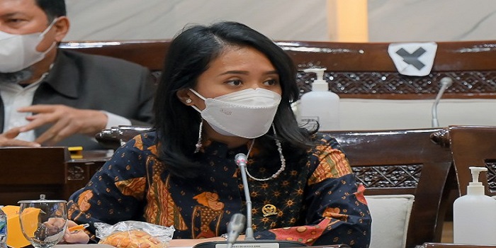 Pemerintah kembali mengupayakan agenda reformasi di bidang perpajakan melalui Rancangan Undang-Undang Ketentuan Umum dan Tata Cara Perpajakan (RUU KUP). Namun sejatinya, reformasi perpajakan ini juga perlu didukung dengan penguatan institusi, kapasitas SDM, basis data dan proses bisnis, hingga teknologi.