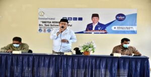 Anggota DPRD Provinsi Jawa Barat, Daerah Pemilihan (Dapil) II Kabupaten Bandung, Toni Setiawan mensosialisasikan nya di Yayasan Latahzan, Rancaekek, Kabupaten Bandung. Toni mengatakan, jika undangan yang hadir dalam kesempatan kali ini merupakan para pendidik di sekitar Kabupaten Bandung yang siap mendapatkan pemaparan untuk bisa disosialisasikan kembali kepada siswa-siswa yang mereka didik. "Kita harapkan siap dalam mendapatkan sosialisai 4 pilar kebangsaan yaitu penguatan dalan Pancasila, UUD 1945, Bhineka Tunggal Ika dan NKRI dan nantinya bekal ini bisa mereka sampaikan kembali kepada siswa - siswa yang mereka didik," kata Toni di Kabupaten Bandung.