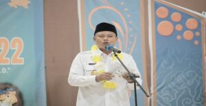 Wakil Gubernur Jawa Barat Uu Ruzhanul Ulum mengungkapkan bahwa minat masyarakat dalam belajar bahasa Arab masih rendah. Mayoritas lebih memilih mempelajari bahasa dari negara-negara yang dianggap maju saat ini seperti Eropa. Hal tersebut disampaikannya saat membuka kegiatan Seminar Nasional Gebyar Bahasa Arab (GBA) 2022, di Kampus IAIN Syekh Nurjati Jalan Perjuangan By Pass Sunyaragi, Kecamatan Kesambi, Kota Cirebon, Senin (17/10/2022).