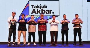 Wakil Gubernur Jawa Barat Uu Ruzhanul Ulum mengapresiasi Takjub Akbar 2023 yang dihelat Komunitas Tajir. Komunitas Tajir adalah kumpulan para wirausahawan yang konsisten bergerak dalam pengembangan bisnis termasuk UMKM. Acara dihadiri sejumlah pembicara dan pelaku UMKM yang sebagian besar bergerak di bidang fesyen dan perbankan. Kegiatan bertempat di Sabuga, Kota Bandung pada 27- 29 Januari 2023. Wagub Jabar Uu Ruzhanul senang karena kegiatan ini diharapkan dapat meningkatkan pengetahuan dan keterampilan para pelaku usaha muslim di Jabar.