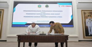 Pemerintah Daerah Provinsi Jawa Barat menjalin hubungan kerja sama dengan Pemda Provinsi Sumatra Utara pada bidang perekonomian, kebudayaan, ekonomi kreatif, dan pemberdayaan Usaha Kecil Menengah. Hal itu ditandai dengan penandatanganan nota perjanjian kerja sama antar dinas terkait yang disaksikan langsung oleh Gubernur Jabar Ridwan Kamil dan Gubernur Sumut Edy Rahmayadi di rumah dinas Gubernur Sumut, Kota Medan, Sumatra Utara, Selasa (31/1/2023) malam. Ridwan Kamil atau Kang Emil, mengungkapkan, salah satu dari kerja sama tersebut adalah Program One Pesantren One Product (OPOP) akan diadopsi oleh pesantren-pesantren di Sumut.