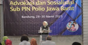 Ketua Tim Penggerak PKK Provinsi Jawa Barat Atalia Praratya Ridwan Kamil menuturkan, kolaborasi dan harmonisasi semua pihak berperan penting dalam keberhasilan Sub Pekan Imunisasi Nasional (Sub PIN) Polio di Jabar. Hal tersebut dikatakan Atalia saat menghadiri acara Advokasi dan Sosialisasi Sub Pekan Imunisasi Nasional (Sub PIN) Polio Jabar di Courtyard by Marriott Dago, Kota Bandung, Rabu (29/3/2023).