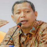 Wacana pembentukan holding Badan Usaha Milik Daerah (BUMD) Jawa Barat terus mengalir. Hal tersebut mengundang berbagai tanggapan satu diantaranya dari Drs.H. Daddy Rohanady Wakil Ketua Badan Pembentukan Peraturan Daerah (Bapemperda) DPRD Provinsi Jawa Barat Politisi senior dari Partai Gerindra ini mendukung rencana Gubernur Jawa Barat terpilih, Kang Dedi Mulyadi (KDM), untuk membenahi tata kelola Badan Usaha Milik Daerah (BUMD) Pemprov Jabar.