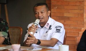 Menjelang Bulan Suci Ramadan, Satuan Polisi Pamong Praja (Satpol PP) Kota Bandung bersinergi dengan aparat penegak hukum bakal menggelar Operasi Cipta Kondisi di wilayah hukum Kota Bandung. Operasi ini akan melibatkan Tim Yustisi yang terdiri dari Satpol PP, TNI, Polri, dan Kejaksaan, dengan fokus utama pada penertiban minuman beralkohol (minol), norma kesusilaan, dan obat-obatan terlarang. Kepala Satpol PP Kota Bandung, Rasdian Setiadi menyatakan, operasi ini bertujuan untuk menjaga ketertiban umum serta menegakkan peraturan daerah (Perda).