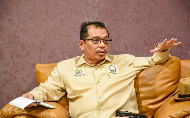 Komisi I DPRD Provinsi Jawa Barat menindaklanjuti permasalahan penerbitan Sertifikat Hak Milik (SHM) yang mengatasnamakan masyarakat diwilayah perairan Legon Kulon, Kabupaten Subang yang didapatkan melalui Program Tanah Objek Reforma Agraria (TORA) pada 2021. Wakil Ketua Komisi I DPRD Provinsi Jawa Barat, Taufik Hidayat, SH., MH, mengatakan dari hasil pertemuan dengan pihak ATR/BPN Kabupaten Subang terdapat 500 bidang lahan laut yang administrasinya tidak sesuai dengan data instansi terkait. Sehingga menimbulkan persoalan dalam pencatatan kepemilikan bidang laut tersebut.