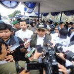 Memperingati Hari Pers Nasional tahun 2025, Penjabat Wali Kota Bandung, A. Koswara menegaskan pentingnya peran pers dalam menjaga kualitas informasi di tengah derasnya arus digitalisasi.