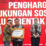 Komisi Pemilihan Umum (KPU) mengapresiasi peran PT Pos Indonesia (Persero) atau PosIND dalam mendukung terlaksananya Pemilihan Umum (Pemilu) Republik Indonesia tahun 2024 berjalan lancar dan damai. Apresiasi KPU diberikan melalui pemberian piagam penghargaan kepada PosIND bersama belasan lembaga dan perusahaan lainnya. Acara tersebut sejalan dengan digelarnya publikasi Indeks Partisipasi Pemilih 2024 di Kantor KPU, Jakarta, 10 Februari 2025.