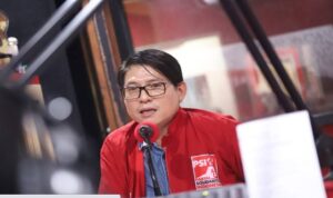 Wakil Ketua I DPRD Kota Bandung, Erick Darmadjaya, B.Sc., M.K.P., menjadi narasumber pada acara talk show OPSI dengan tema "Banjir, Macet, dan Sampah, Farhan Bisa Apa?", di Studio PRFM Bandung, Jumat, 7 Maret 2025. Pada kesempatan tersebut, Erick Darmadjaya menyebut, persoalan banjir yang terjadi di Kota Bandung merupakan pekerjaan besar. Sehingga penyelesaian masalah tersebut perlu melibatkan seluruh komponen stakeholder Kota Bandung.